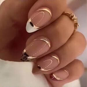 24 Pcs Elegant Gold and White Nail Art Buy One Get One Free